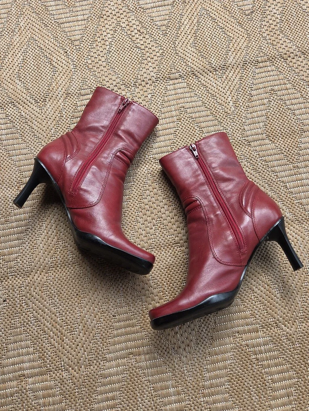 Women’s Red Leather Mid-Calf Boots - Picture 3 of 12
